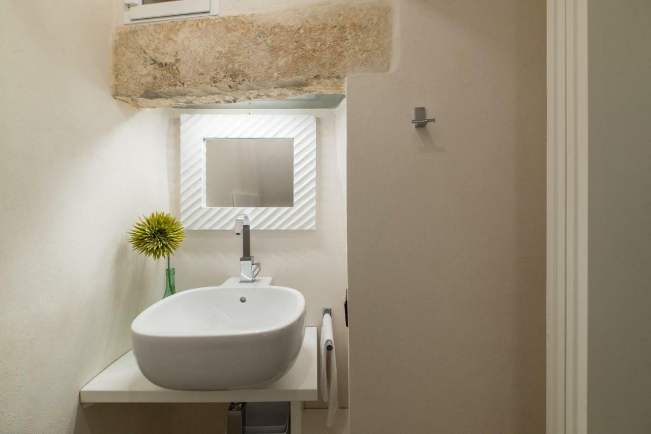 Vittoria Luxury Suite A Ostuni By Wonderful Italy Extérieur photo